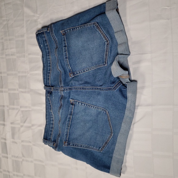 🧑🎄10/10🧑🎄🩳FOREVER 21 SHORTS SIZE 29🩳 - Picture 2 of 10